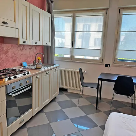 Casa Aurora Centre Апартаменты Комо
