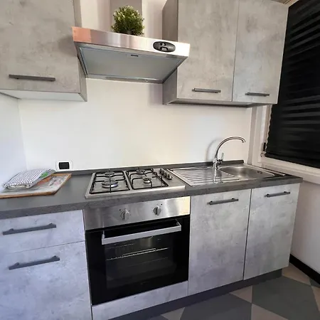 Casa Aurora Centre * Como