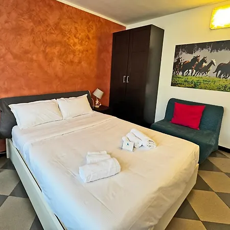 Casa Aurora Centre Como