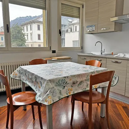 Casa Aurora Centre Daire Como