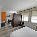Apartment Casa Aurora Centre Como