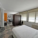 Casa Aurora Centre Apartment