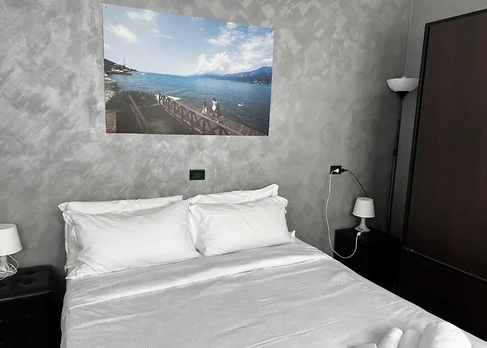 Casa Aurora Centre * Como